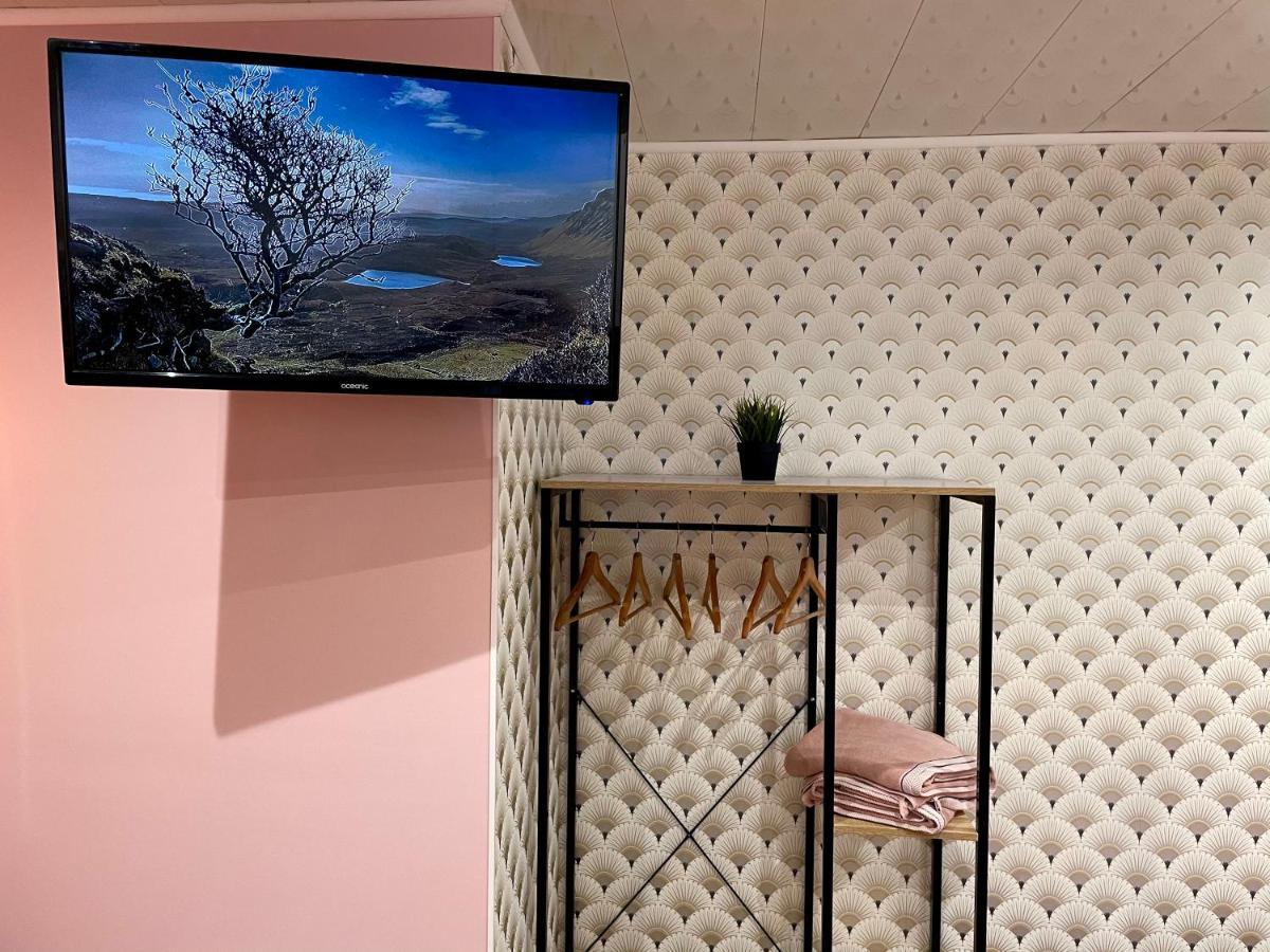 Capstay Color Valenciennes & Netflix Trith-Saint-Leger Luaran gambar