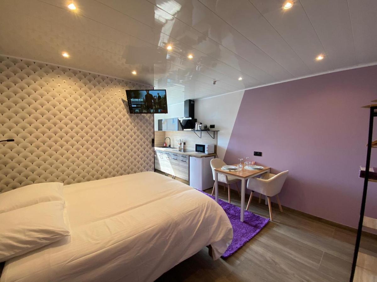 Capstay Color Valenciennes & Netflix Trith-Saint-Leger Luaran gambar
