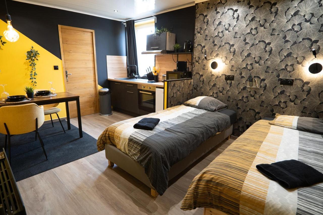 Capstay Color Valenciennes & Netflix Trith-Saint-Leger Luaran gambar