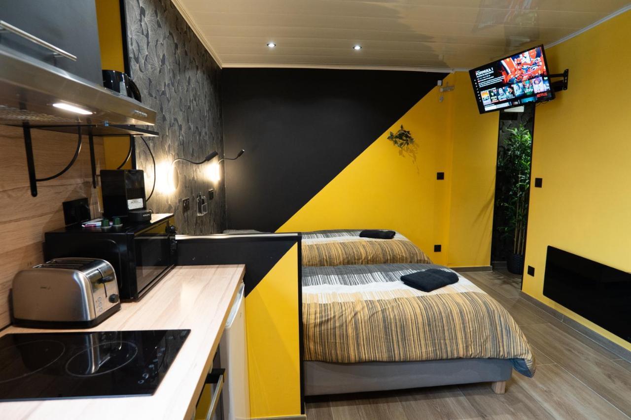 Capstay Color Valenciennes & Netflix Trith-Saint-Leger Luaran gambar